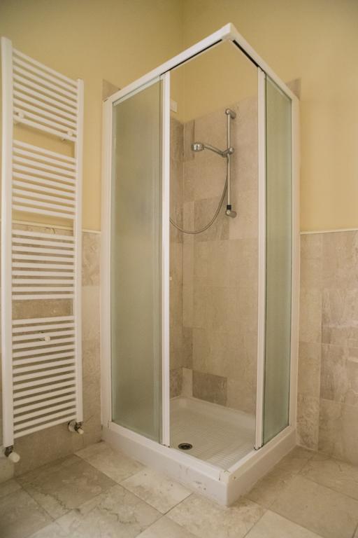 Dante Ravenna Apartments Bagian luar foto