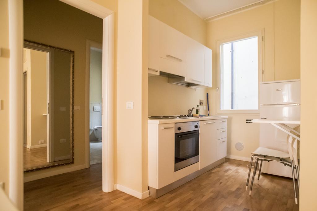 Dante Ravenna Apartments Bagian luar foto